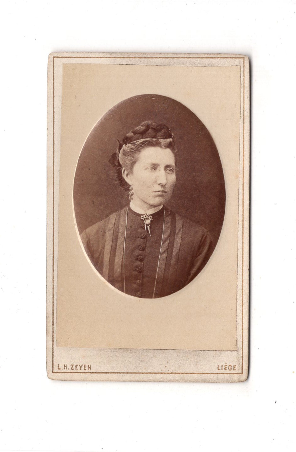 Fotografie Damenportrait - Liege Lüttich 1870er / CDV C1-11