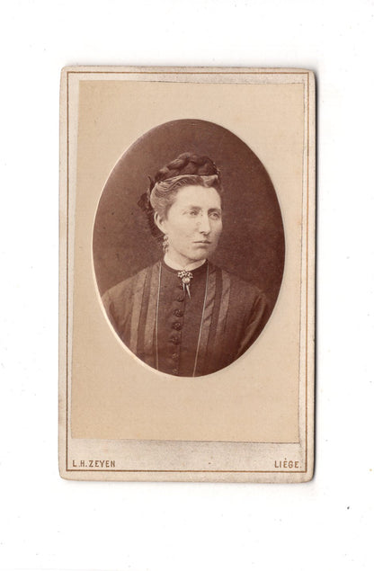 Fotografie Damenportrait - Liege Lüttich 1870er / CDV C1-11