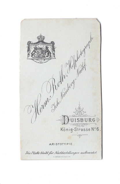 Fotografie Feine Dame und kleiner Junge - Duisburg 1900er