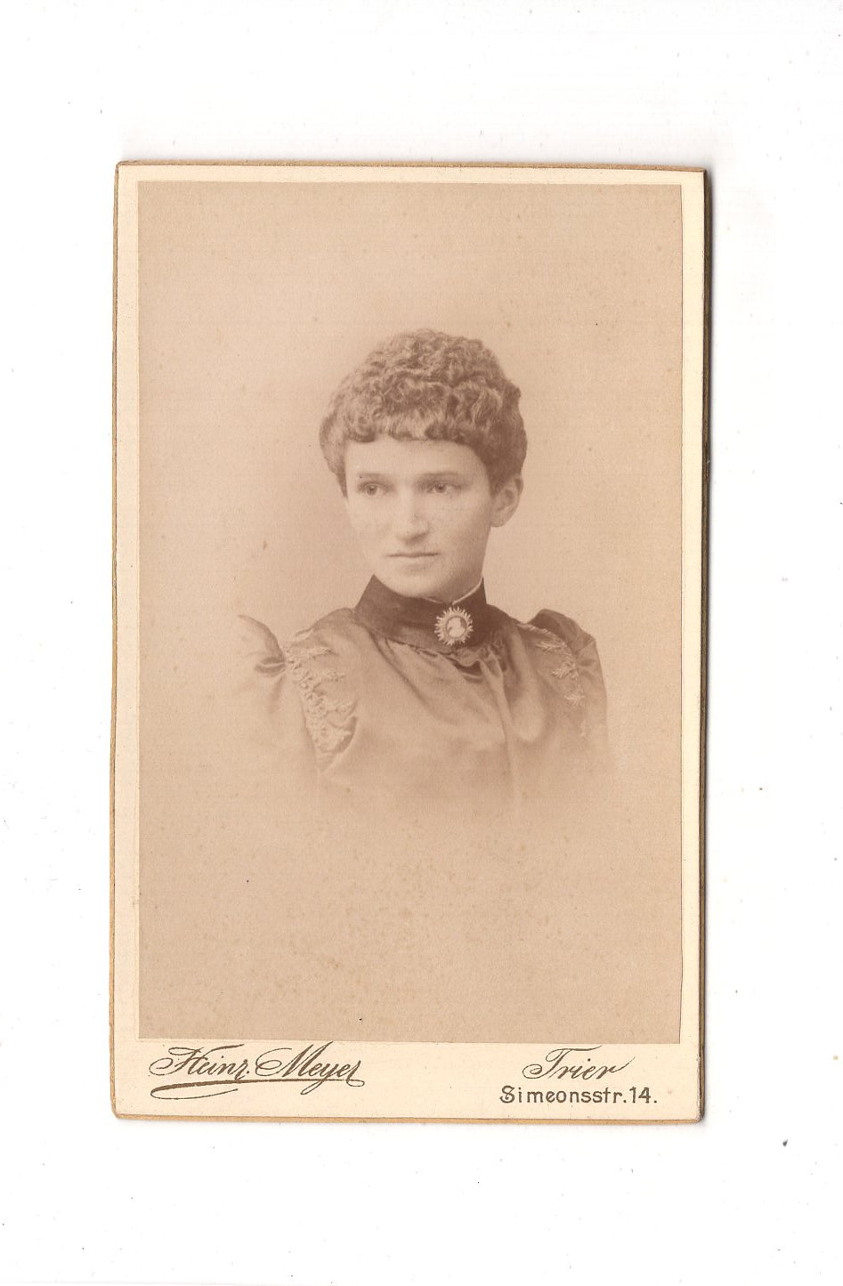 Fotografie Damenportrait - Trier 1880er / CDV C1-12