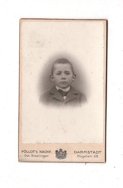 Fotografie Niedlicher kleiner Junge - Darmstadt um 1900 / CDV M1-15