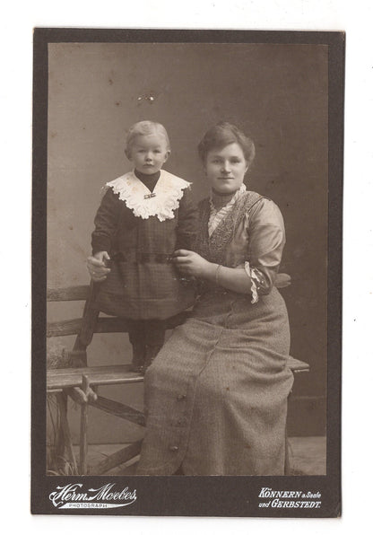 Fotografie Feine Dame mit kleinem Jungen - Könnern & Gerbstedt 1900er / CAB U-34