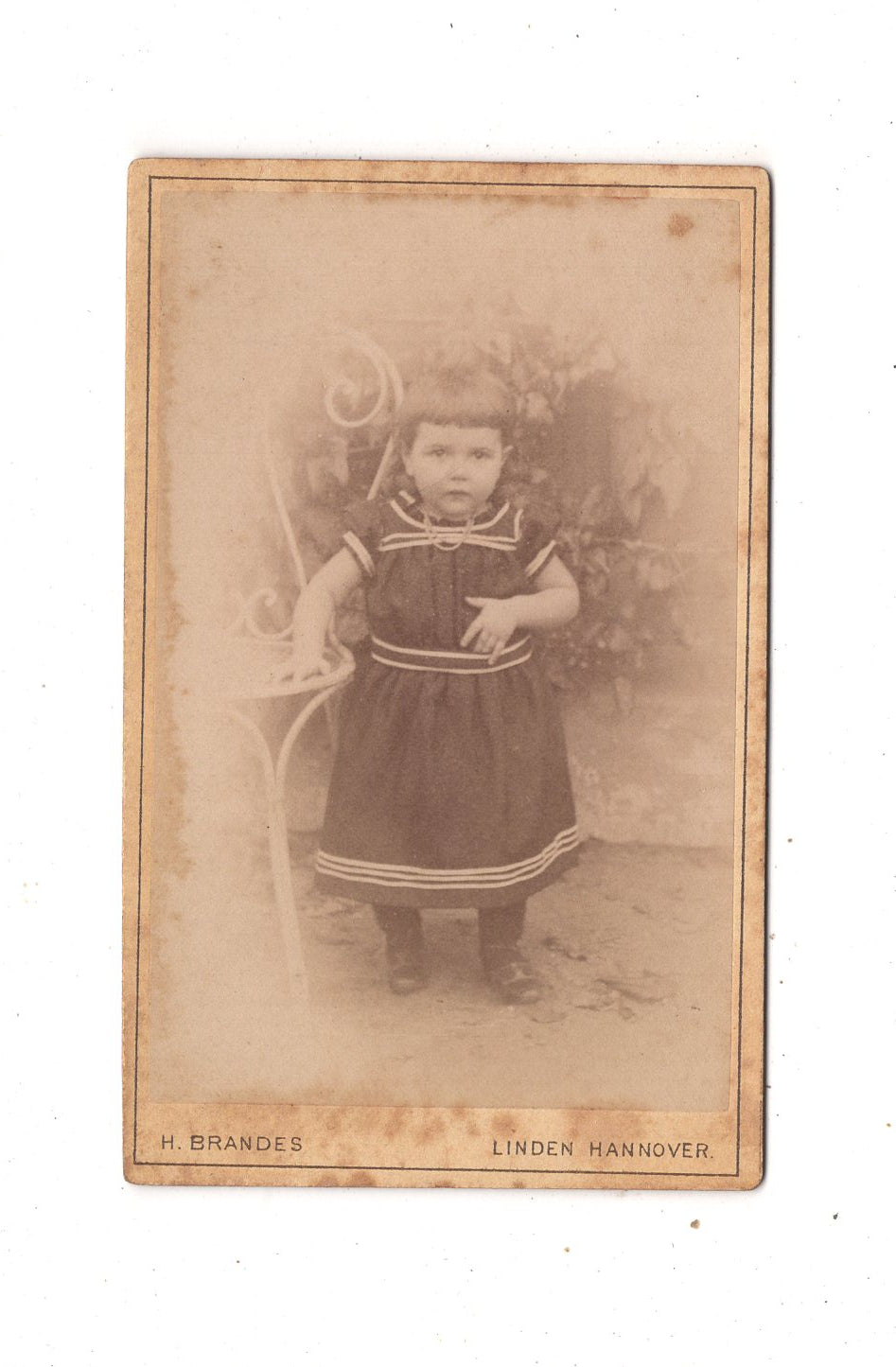 Fotografie Niedliches kleines Mädchen - Linden-Hannover 1880er
