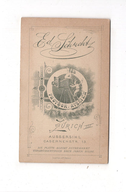 Fotografie Niedlicher kleiner Junge - Zürich - Aussersihl um 1890 / CDV M1-15