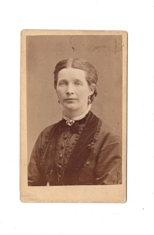 Fotografie Damenportrait - Hannover 1870er / CDV C1-12