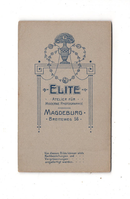 Fotografie Niedliches kleines Mädchen - Magdeburg 1900er