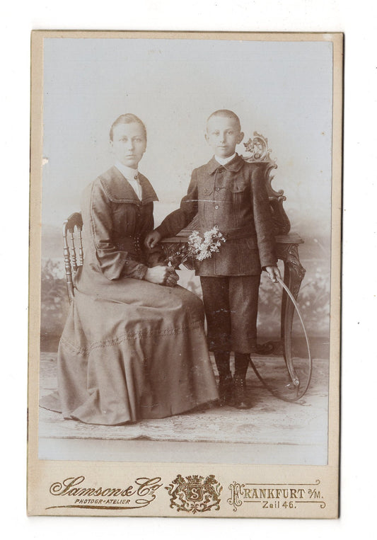 Fotografie Feine Dame und Junge - Frankfurt Main 1890er / CAB U-34
