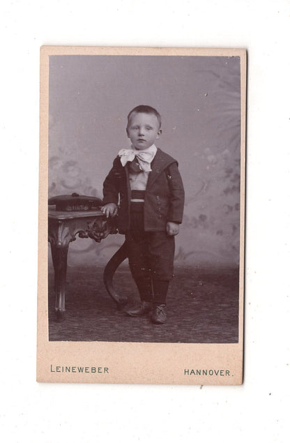 Fotografie Niedlicher kleiner Junge - Hannover 1890er / CDV M1-15