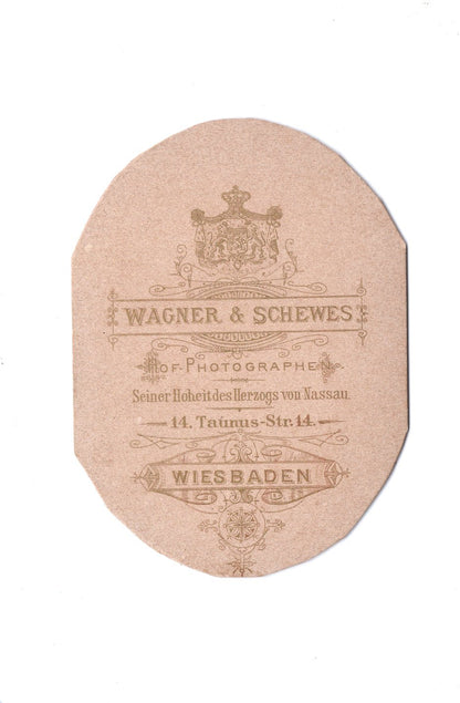 Fotografie Damenportrait - Wiesbaden um 1880