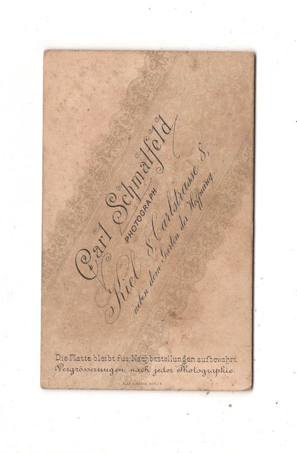 Fotografie Niedliches kleines Mädchen - Kiel 1880er