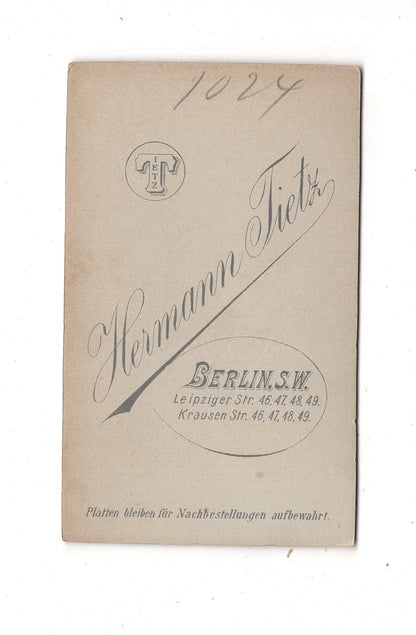 Fotografie Feine Dame - Berlin 1890er / CDV L1-33