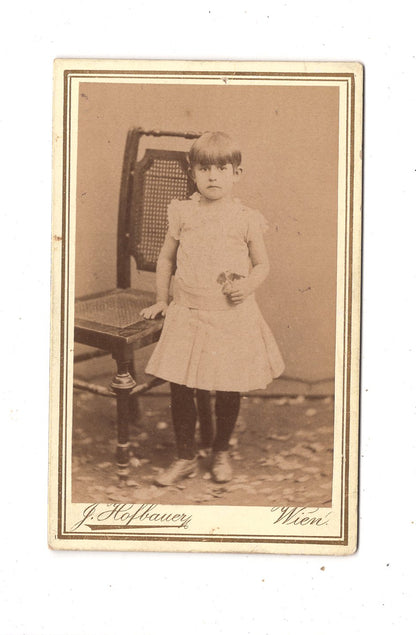 Fotografie Niedliches kleines Mädchen - Wien 1880er