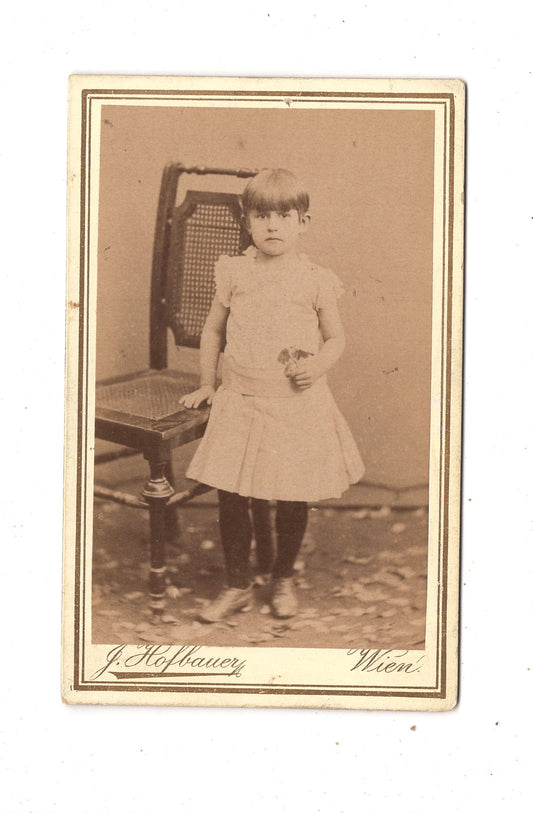 Fotografie Niedliches kleines Mädchen - Wien 1880er