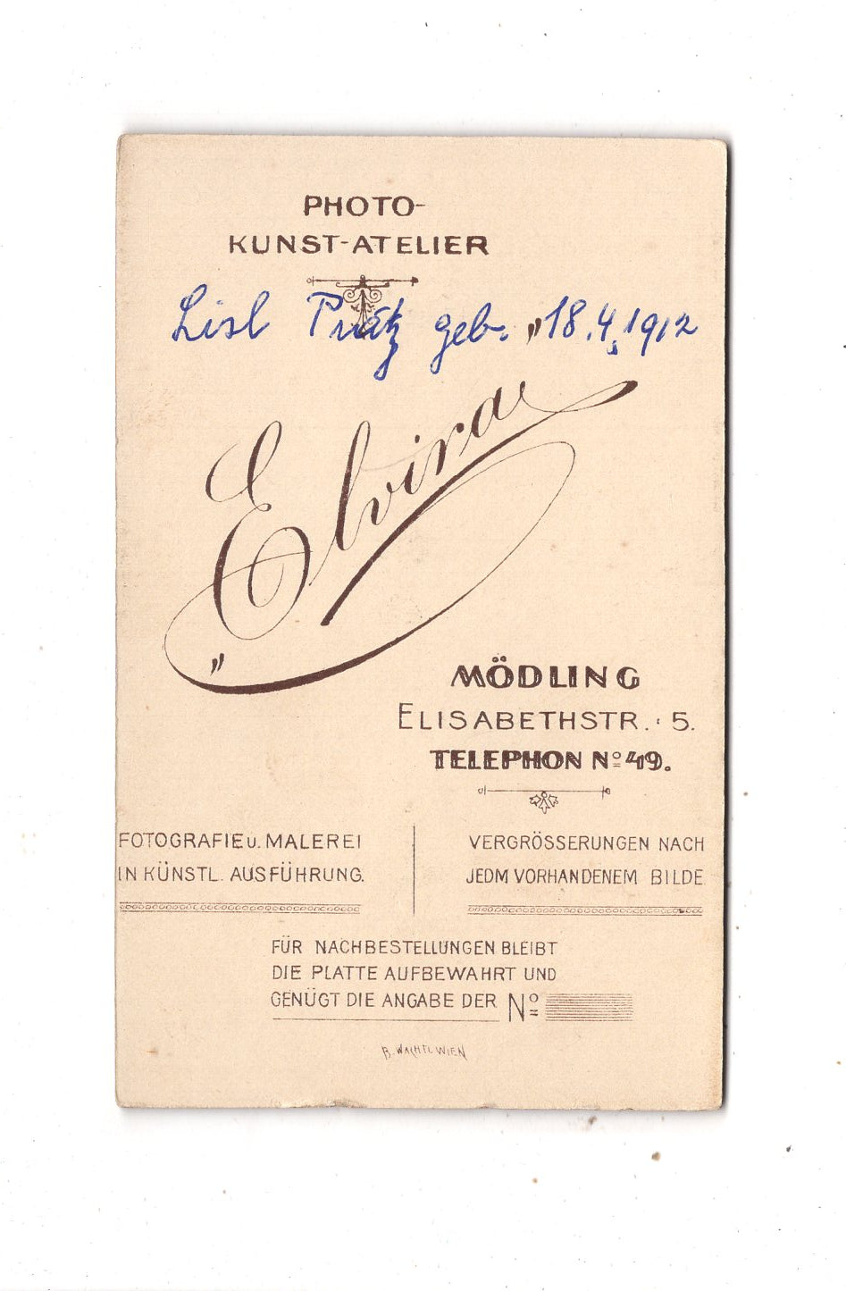 Fotografie Niedliches kleines Mädchen / benannt - Wien 1910er