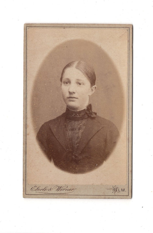 Fotografie Damenportrait / benannt - Ulm 1880er / CDV C1-12