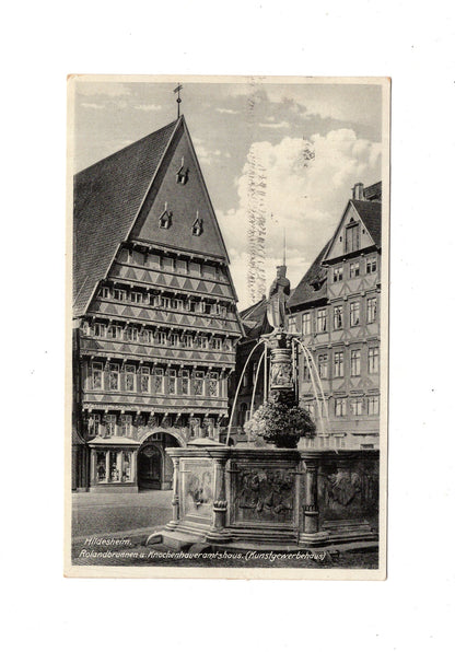 Ansichtskarte Hildesheim / Rolandbrunnen und Knochenhauer Amtshaus