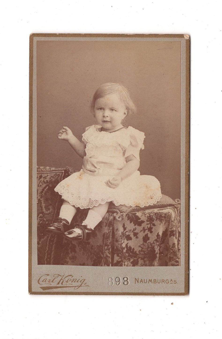 Fotografie Niedliches kleines Mädchen - Naumburg an der Saale 1893