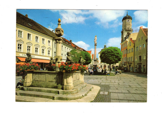 Ansichtskarte Weilheim / Oberbayern / Fußgängerzone Marienplatz mit Brunnen