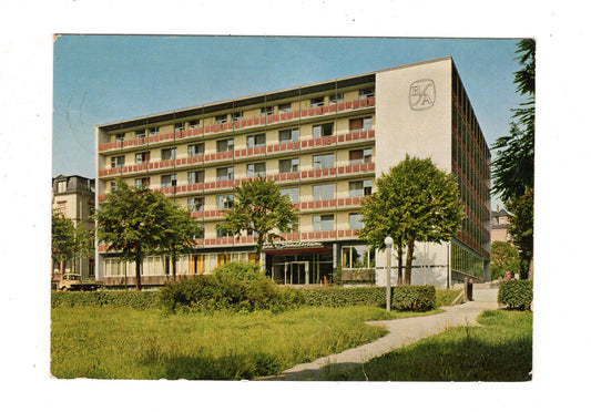 Ansichtskarte Bad Nauheim / Taunus-Sanatorium / J1-57
