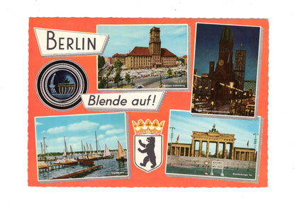 Ansichtskarte Berlin / Rathaus Schöneberg / Brandenburger Tor +++