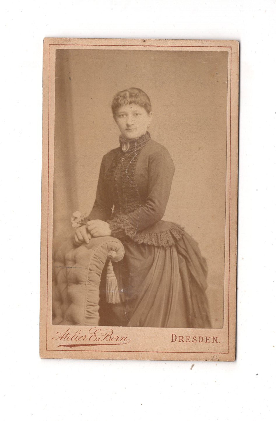 Fotografie Feine Dame - Dresden um 1880 / CDV L1-33