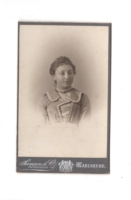 Fotografie Damenportrait - Karlsruhe 1900er / CDV C1-12
