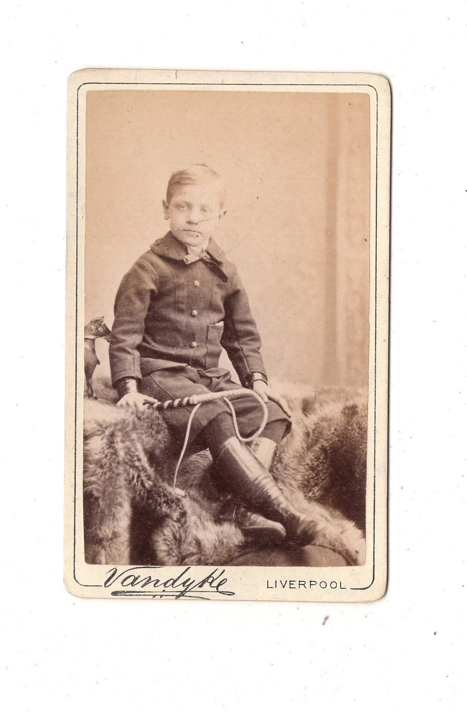 Fotografie Niedlicher kleiner Junge - Liverpool 1880er / CDV M1-16