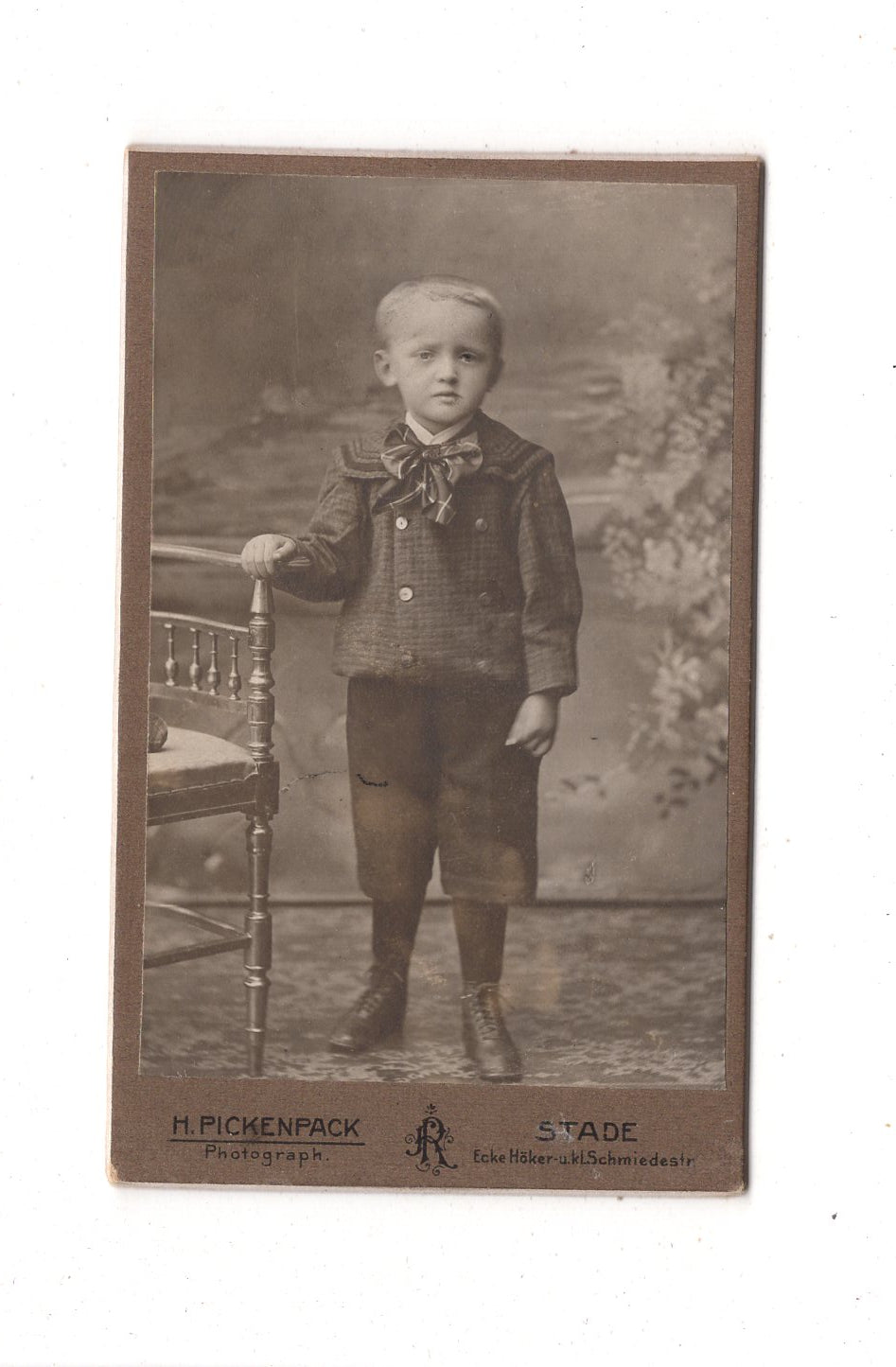 Fotografie Niedlicher kleiner Junge - Stade um 1910 / CDV M1-16