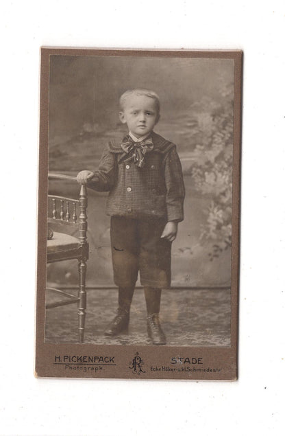 Fotografie Niedlicher kleiner Junge - Stade um 1910 / CDV M1-16