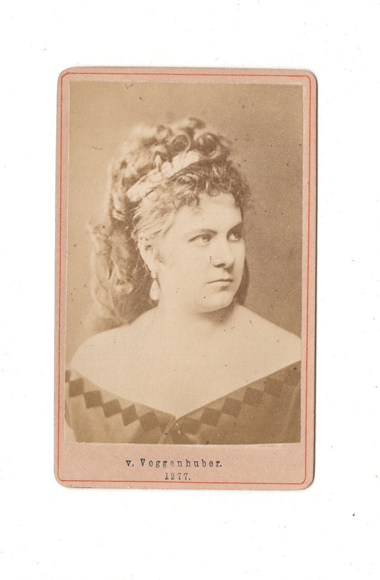 Fotografie Damenportrait / Sängerin Vilma von Voggenhuber - 1870er / CDV C1-13