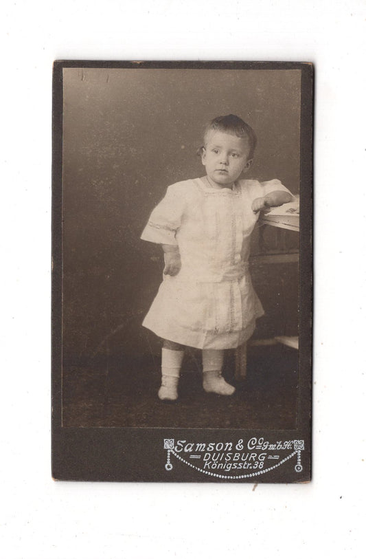 Fotografie Niedliches kleines Mädchen - Duisburg 1910er / CDV M1-16