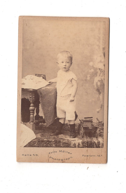 Fotografie Niedlicher kleiner Junge - Halle an der Saale 1890er / CDV M1-16