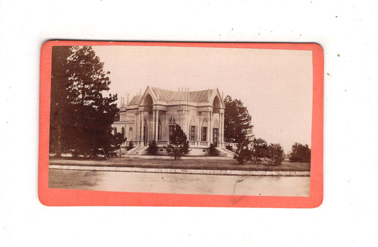 Fotografie Historische Ansicht einer Kirche - unbekannter Ort 1870er