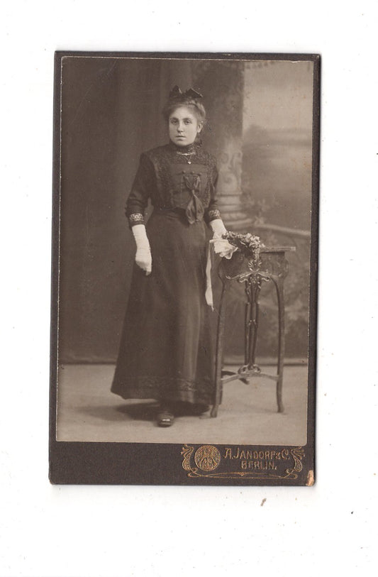 Fotografie Feines junges Mädchen - Berlin 1900er / CDV M1-36