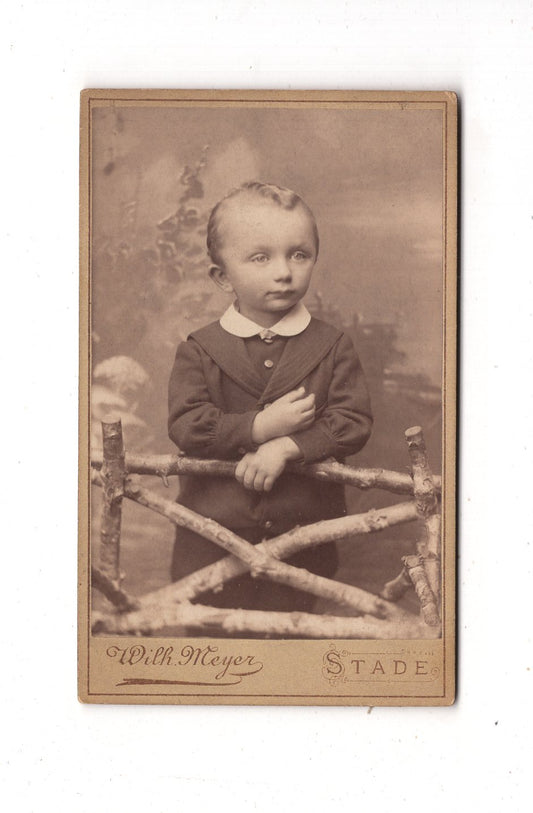 Fotografie Niedlicher kleiner Junge - Stade 1880er / CDV M1-16