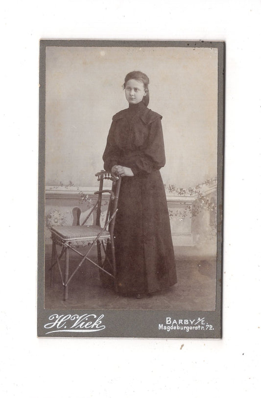 Fotografie Feines junges Mädchen mit Widmung - Barby 1900er / CDV M1-36