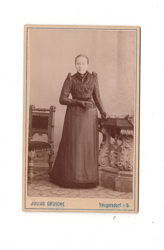 Fotografie Feines junges Mädchen - Neugersdorf um 1890 / CDV M1-36