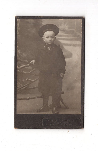 Fotografie Niedlicher kleiner Junge - Tangermünde 1910er / CDV M1-16