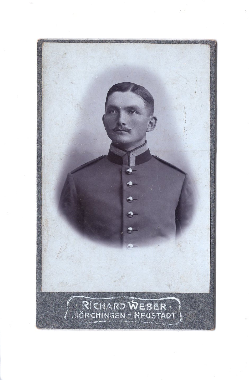Fotografie Soldat / Soldatenportrait - Mörchingen-Neustadt 1900er