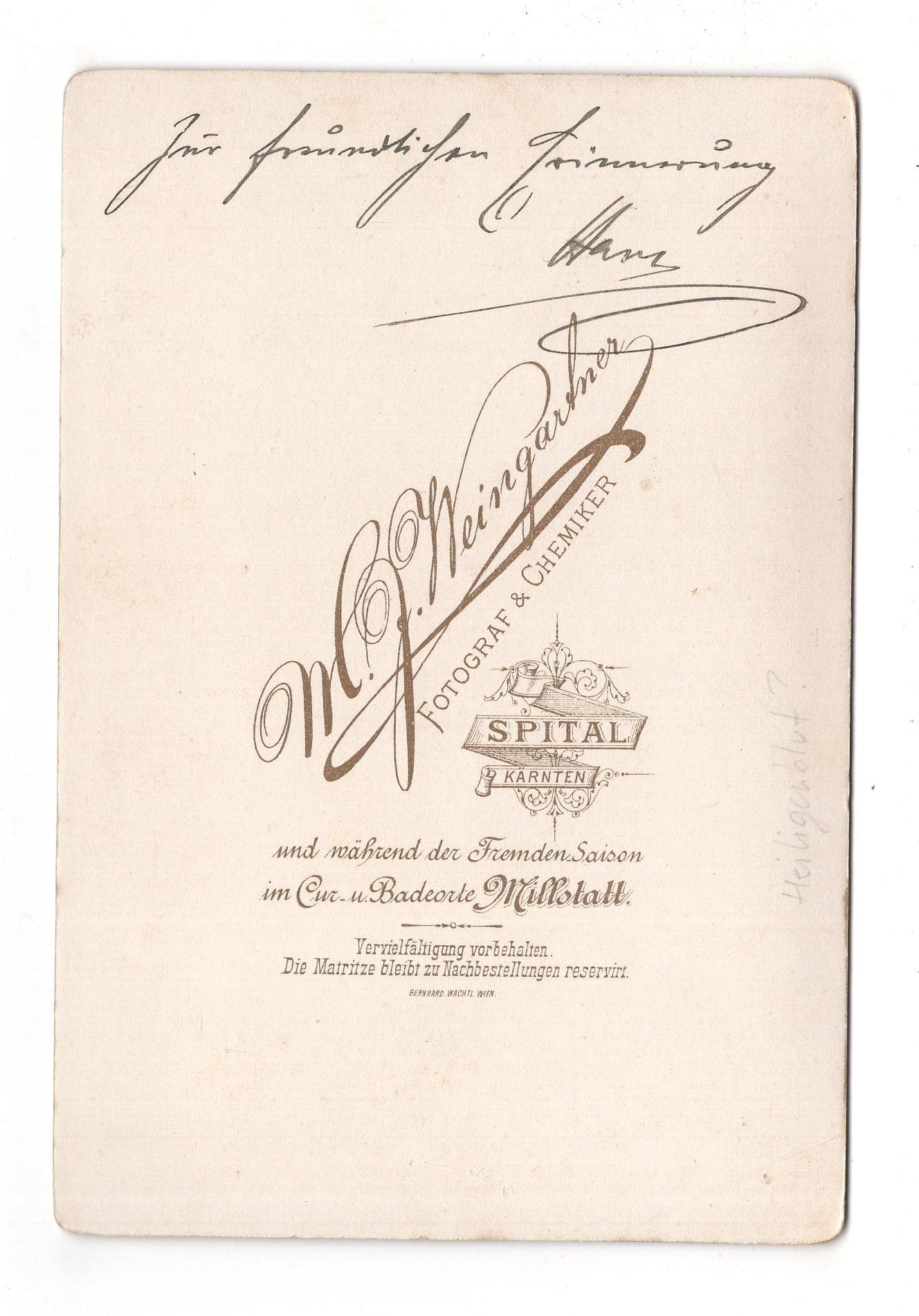 Fotografie Mann vor seinem Haus in Heiligenblut ? - Spital in Kärnten 1880er / CAB V-21