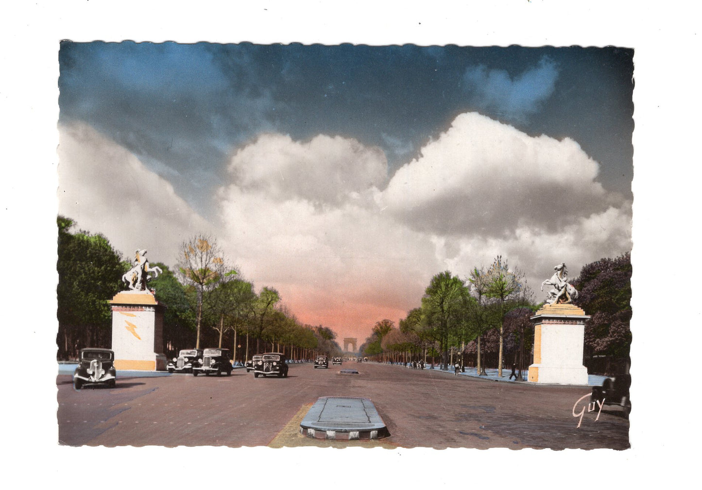 Ansichtskarte Paris / Avenue des Champs Elysees / Frankreich