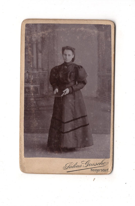 Fotografie Feines junges Mädchen - Neugersdorf um 1900 / CDV M1-37