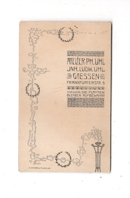Fotografie Feines junges Mädchen - Gießen um 1900