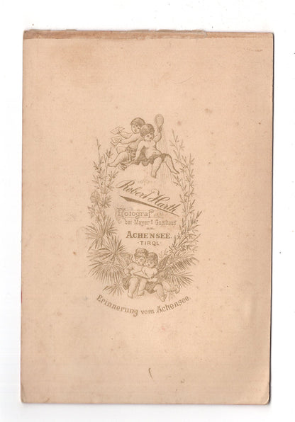 Fotografie Familie vor dem Haus am Achensee ? / Österreich - um 1890 / CAB V-21