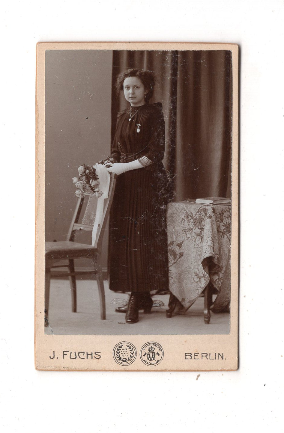 Fotografie Feines junges Mädchen - Berlin um 1900 / CDV M1-37