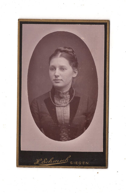 Fotografie Damenportrait - Siegen 1880er