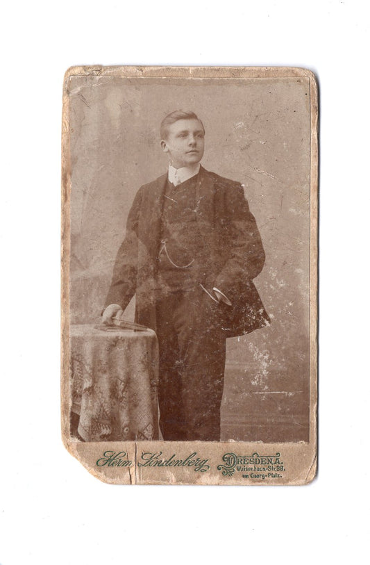 Fotografie Feiner Herr mit Widmung - Dresden 1904