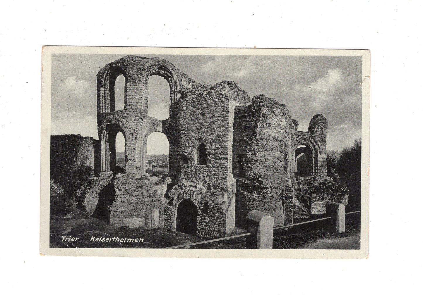 Ansichtskarte Trier an der Mosel / Kaiserthermen / M1-56