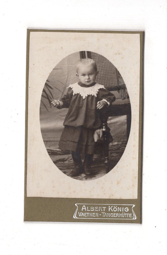 Fotografie Niedlicher kleiner Junge - Vaethen-Tangerhütte 1900er / CDV M1-17