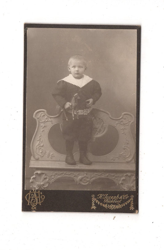Fotografie Niedlicher kleiner Junge - Rixdorf 1900er / CDV M1-17